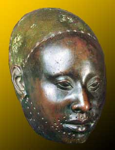 Masque portrait Ifﾎ - Nigﾎria - Afrique